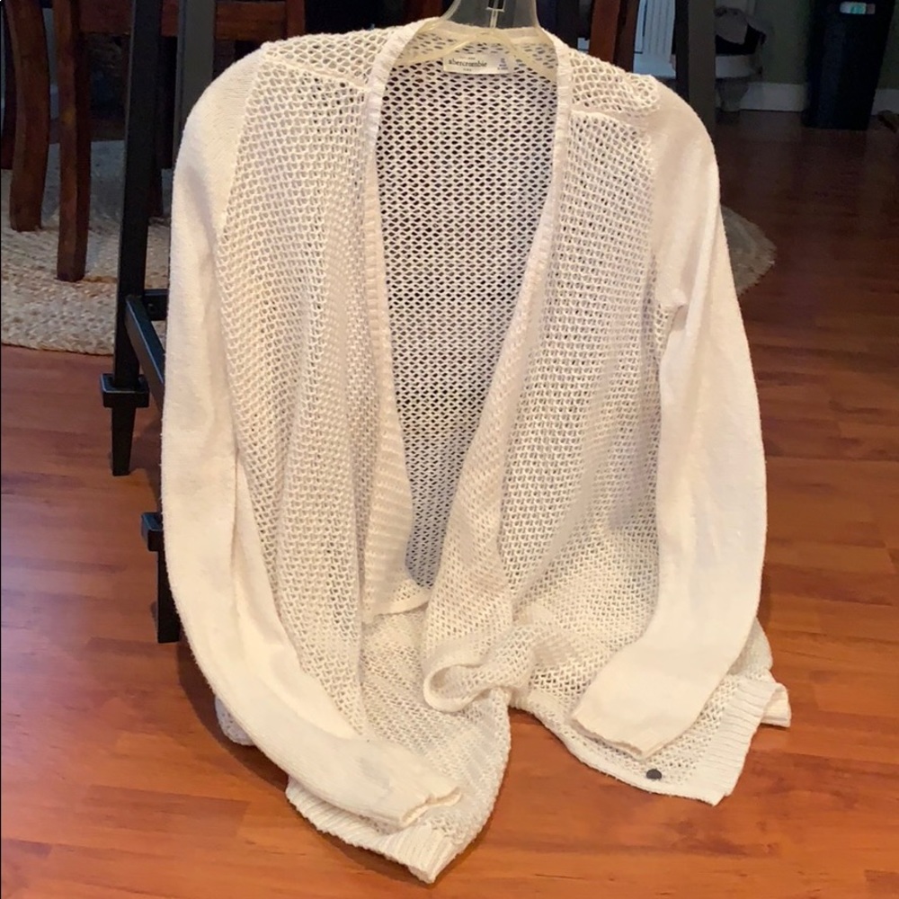 Abercrombie kids XL or woman’s xs/s- sweater